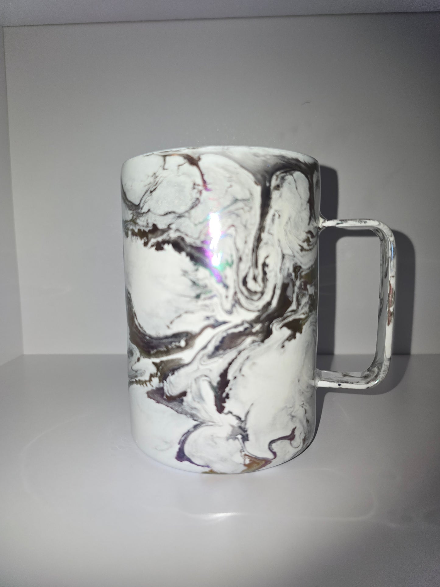 Chromeleon marble cup