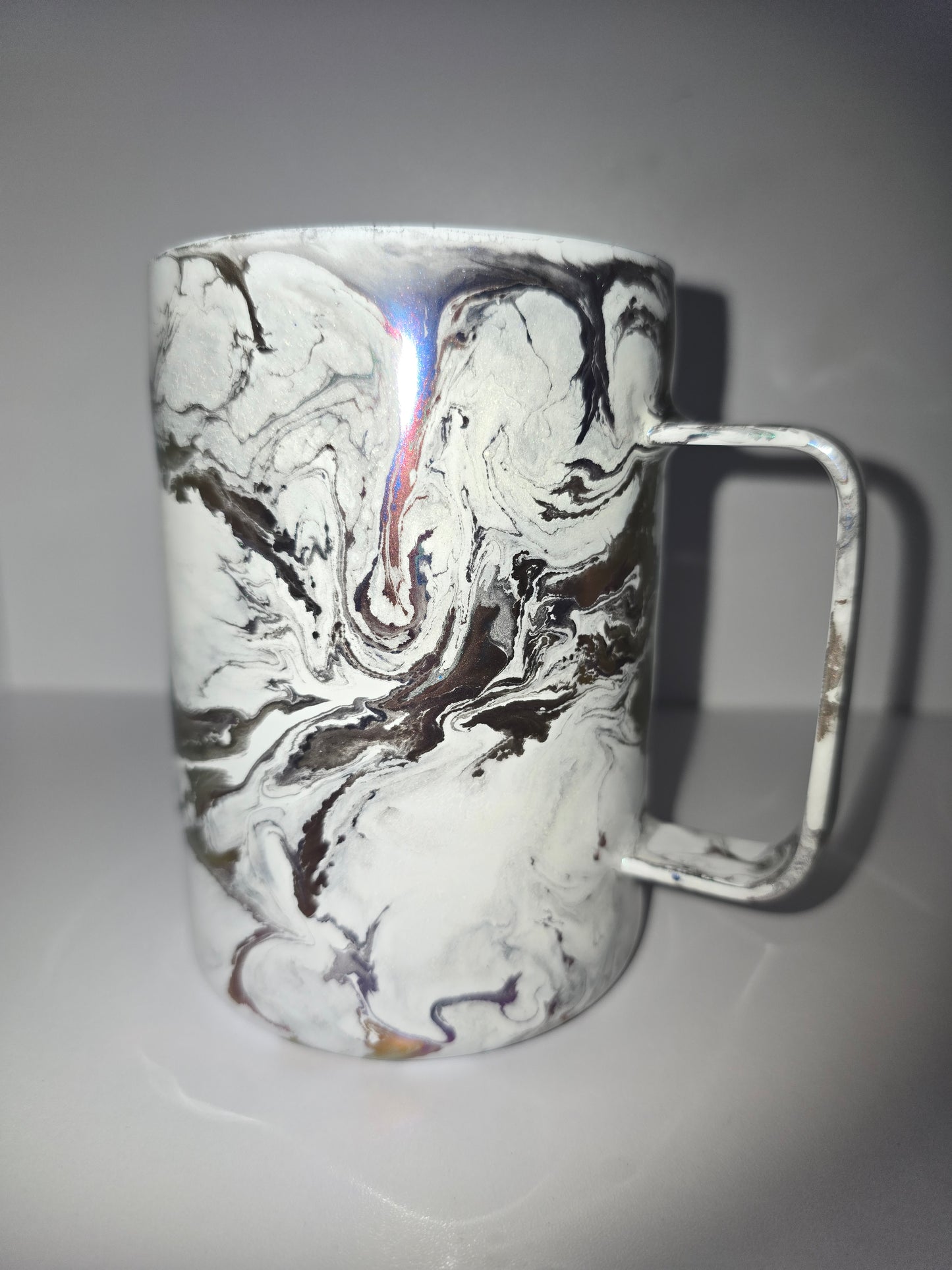 Chromeleon marble cup